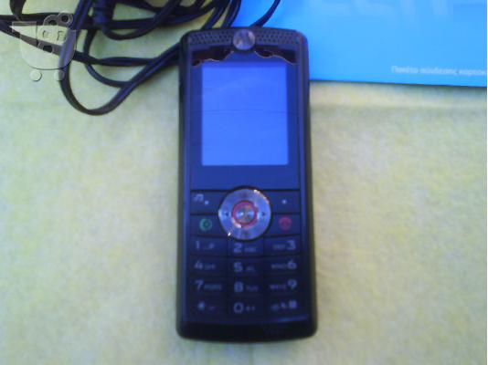 MOTOROLA W388 - ΦΟΡΤΙΣΤΗΣ - δωρο συνδεση Q ή WIND